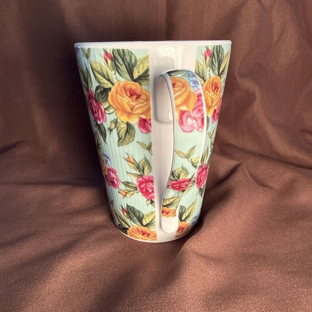 Hudson Middleton Mug Rose Floral On Green Bone China Coffee Tea UK - Picture 2 of 4